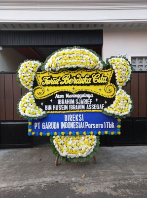 Papan Bunga Duka di Kujangsari
